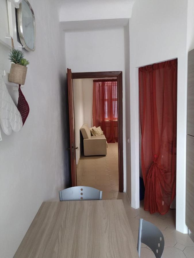 Apartamento A Casa Di Leda Sarzana Exterior foto