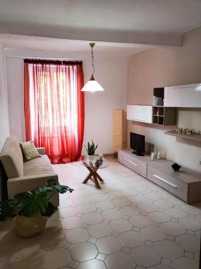 Apartamento A Casa Di Leda Sarzana Exterior foto