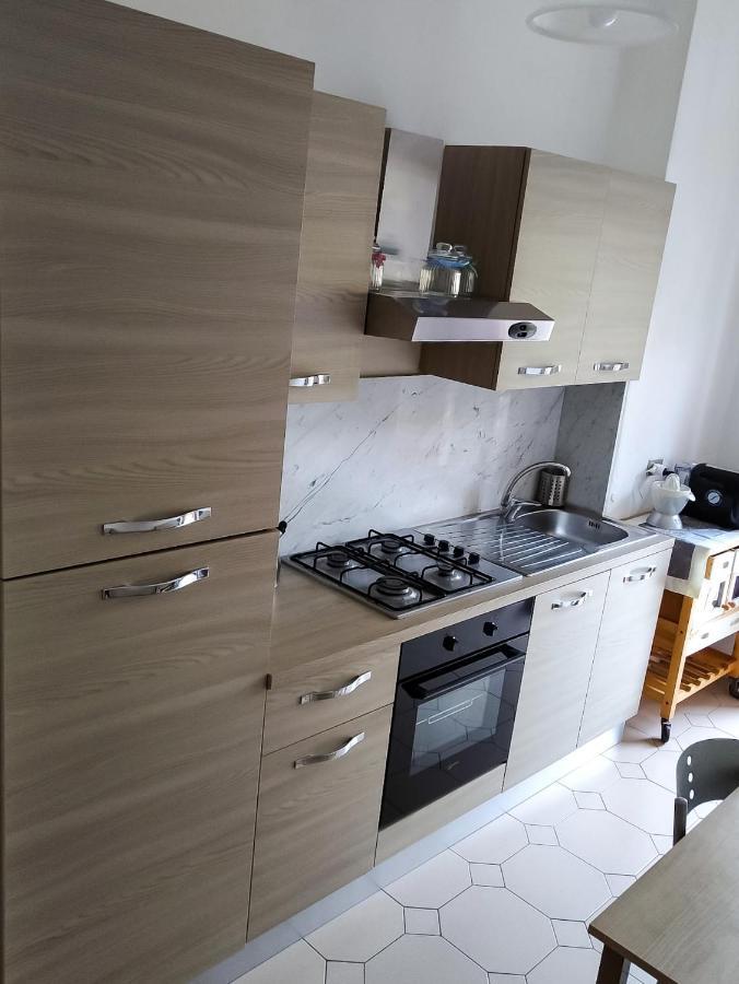 Apartamento A Casa Di Leda Sarzana Exterior foto